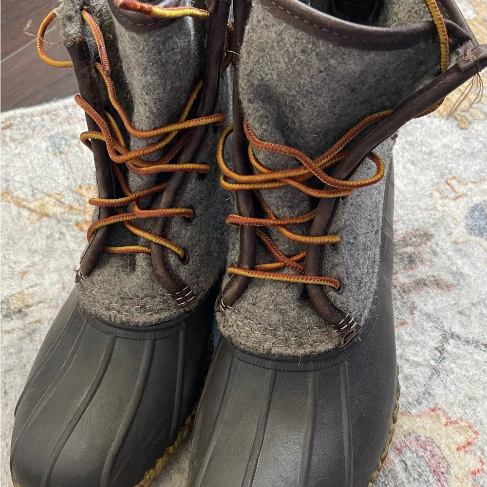 Womens LL Bean Bean Boots size 11